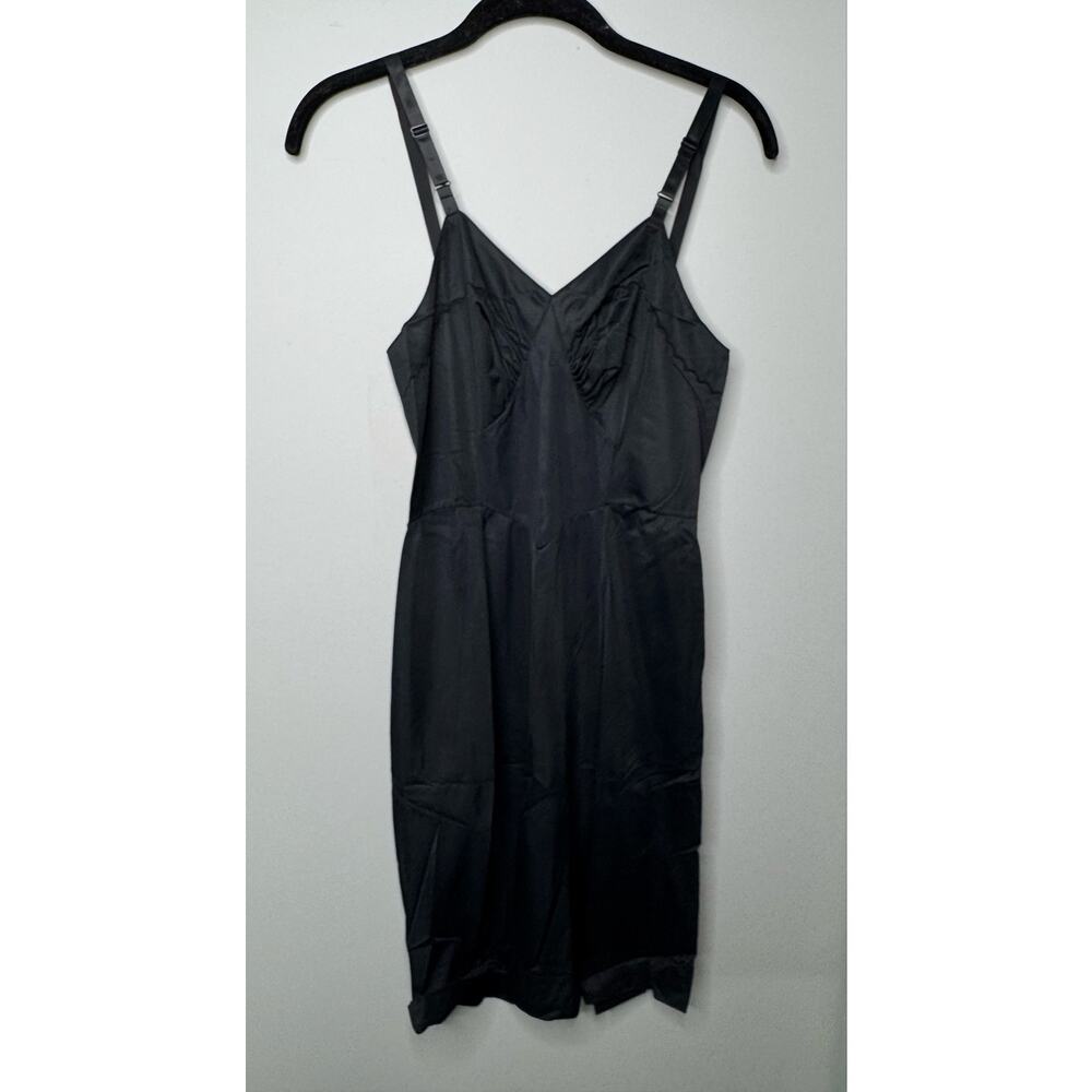 Vintage Aristocraft Full Slip Womens 34 Black Nylon Lingerie Nightgown Scalloped